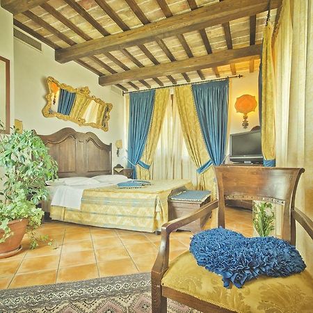 Le Gole Ristorante & Resort Челано Номер фото