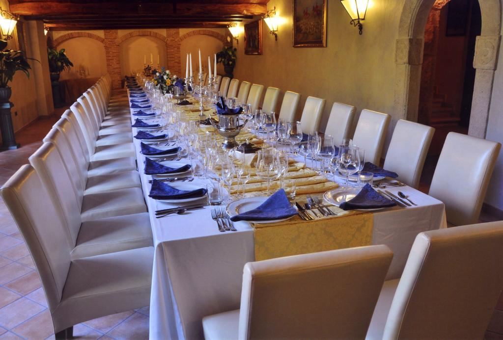 Le Gole Ristorante & Resort Челано Екстер'єр фото