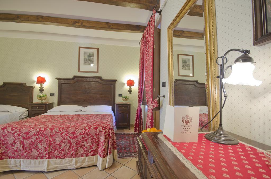 Le Gole Ristorante & Resort Челано Екстер'єр фото